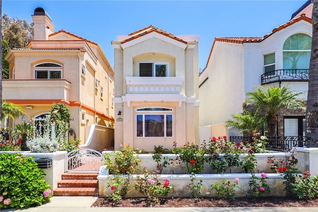 326 6th St, Huntington Beach, CA 92648 - photo 2