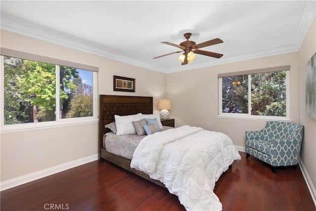 124 Via Estrada Unit O, Laguna Woods, CA 92637 - bedroom with baseboards, crown molding, wood finished floors, and ceiling fan