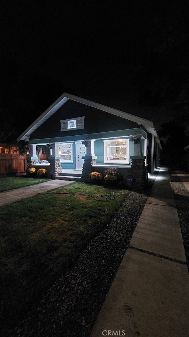 1322 N June St, Los Angeles, CA 90028 - view of front of house featuring a lawn