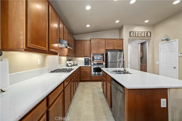 5058 Meadowsweet Dr, Palmdale, CA 93551 - kitchen with stainless steel appliances, a sink, under cabinet range hood, recessed lighting, and light countertops