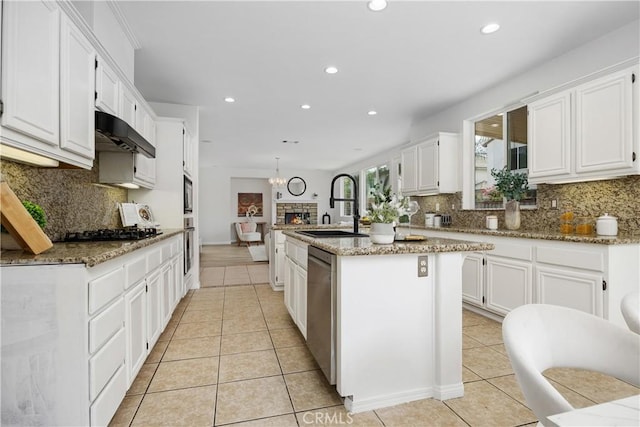 13833 Star Gazer Ct, Eastvale, CA 92880 - photo 17