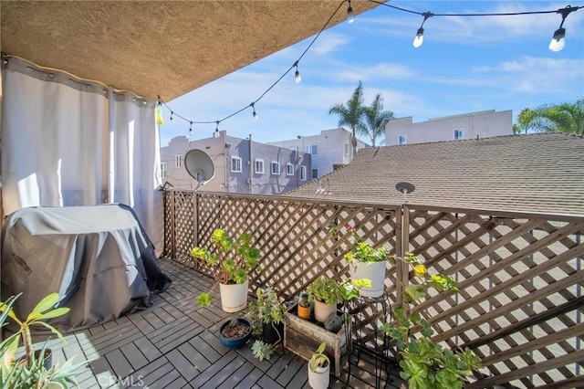 1140 Pacific Ave Unit 10, Long Beach, CA 90813 - deck featuring area for grilling