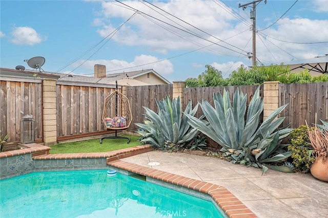6324 E Colorado St, Long Beach, CA 90803 - view of pool with a patio area