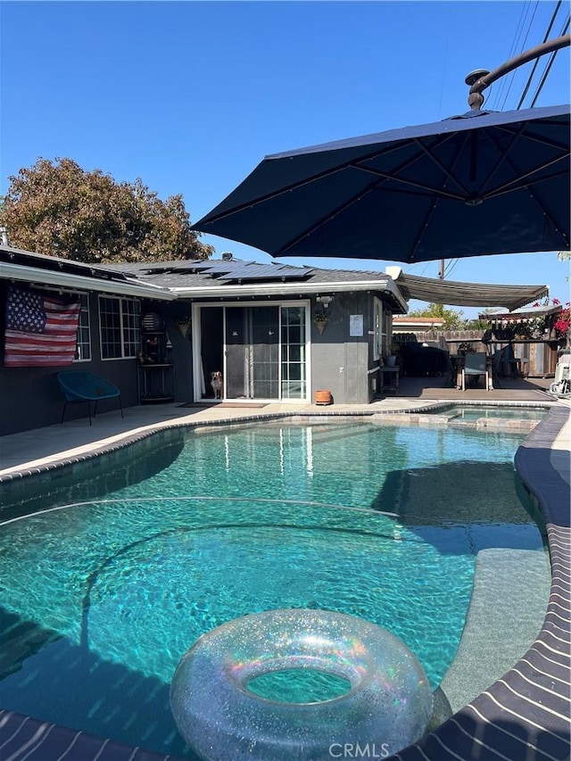 1767 W Chandeleur Dr, San Pedro, CA 90732 - view of swimming pool with a pool with connected hot tub and a patio