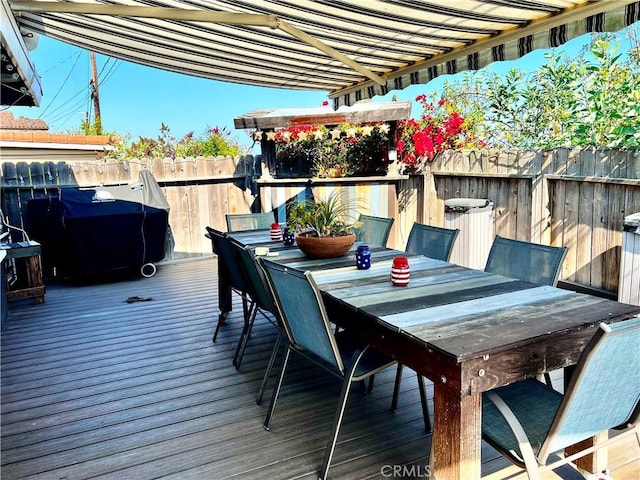 1767 W Chandeleur Dr, San Pedro, CA 90732 - wooden deck with outdoor dining space