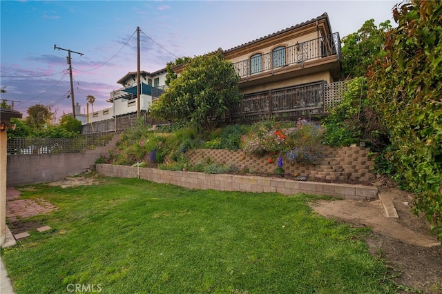 1357 Curtis Ave, Manhattan Beach, CA 90266 - view of yard