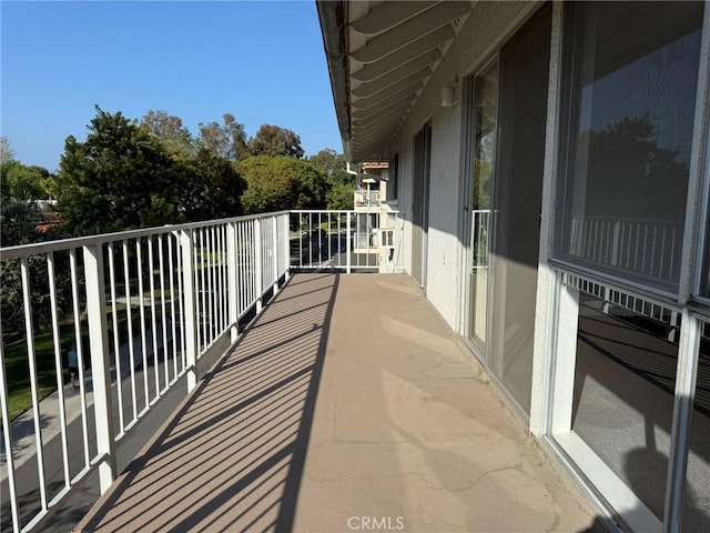680 Via Alhambra Unit O, Laguna Woods, CA 92637 - view of balcony
