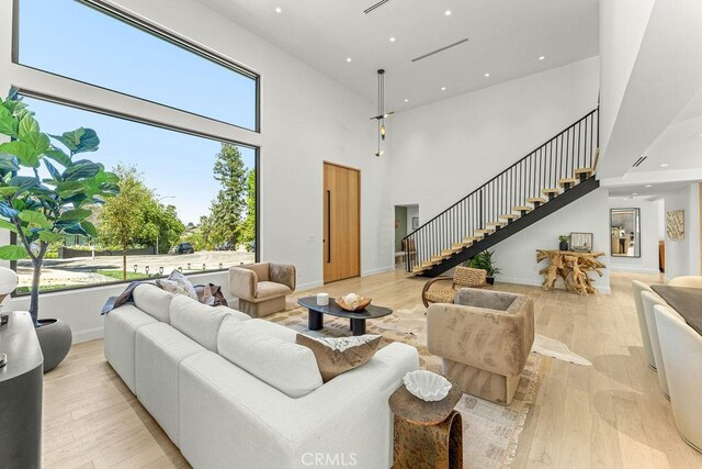 19723 Trull Brook Dr, Tarzana, CA 91356 - photo 5