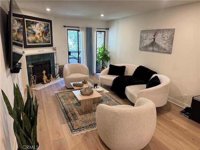 460 Oak St Unit 311, Glendale, CA 91204 - photo 1