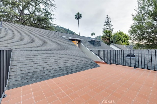 2309 E Glenoaks Blvd, Glendale, CA 91206 - view of patio / terrace