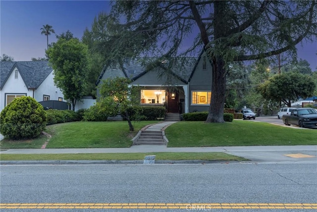 2309 E Glenoaks Blvd, Glendale, CA 91206 - view of front of home with a front lawn and stucco siding