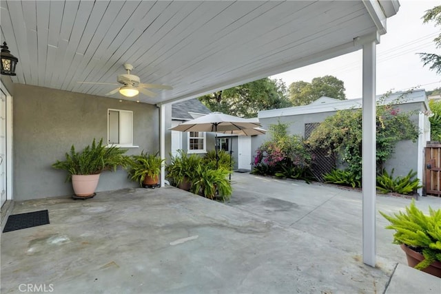 2309 E Glenoaks Blvd, Glendale, CA 91206 - view of patio / terrace with ceiling fan