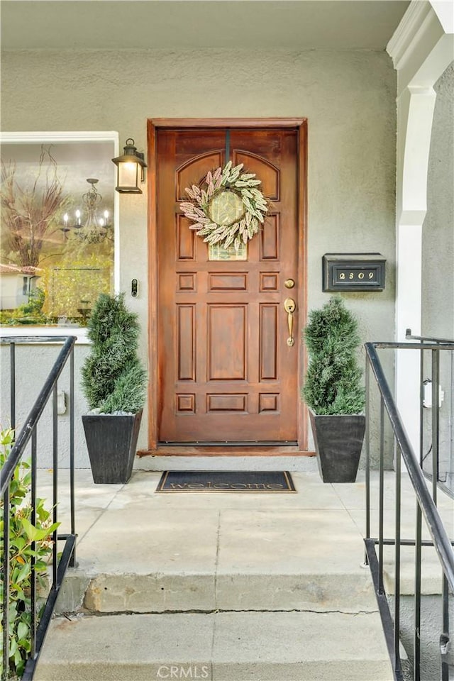 2309 E Glenoaks Blvd, Glendale, CA 91206 - property entrance featuring stucco siding and a porch