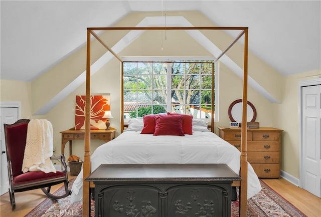 2309 E Glenoaks Blvd, Glendale, CA 91206 - bedroom with vaulted ceiling and wood finished floors