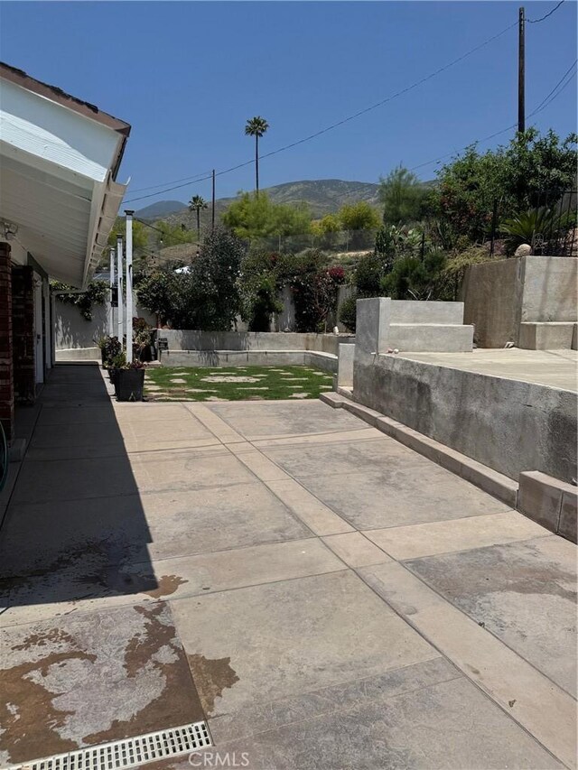 5431 Monte Dr, San Bernardino, CA 92404 - photo 2