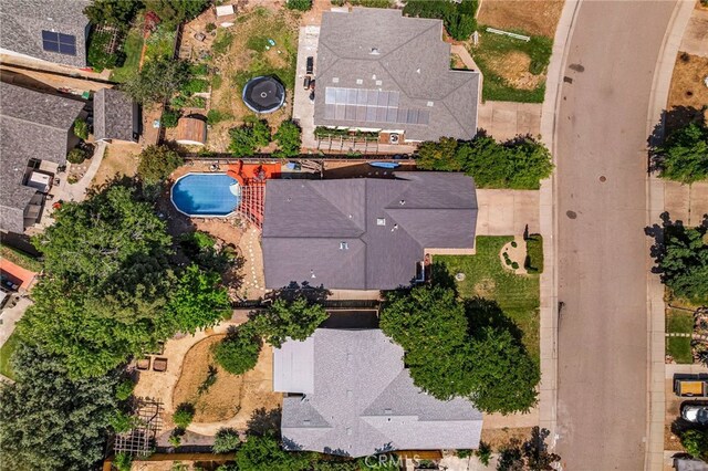 13 Avante Way, Chico, CA 95973 - aerial view of a pool
