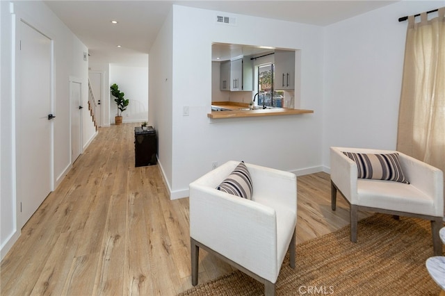 2634 Dalton Ave, Los Angeles, CA 90018 - photo 4