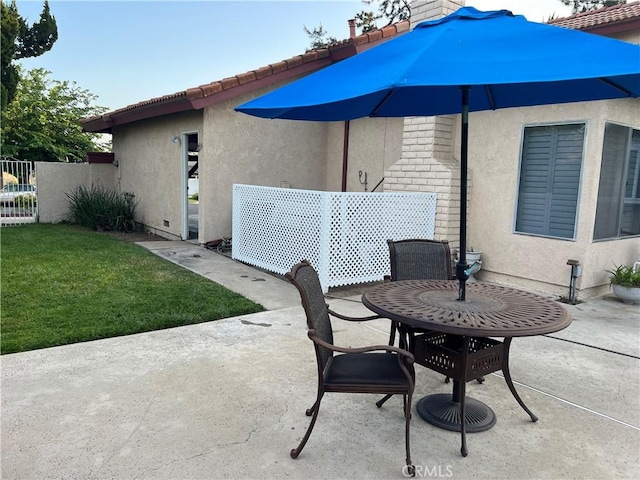 7950 Gardenia, Rancho Cucamonga, CA 91701 - view of patio with outdoor dining area
