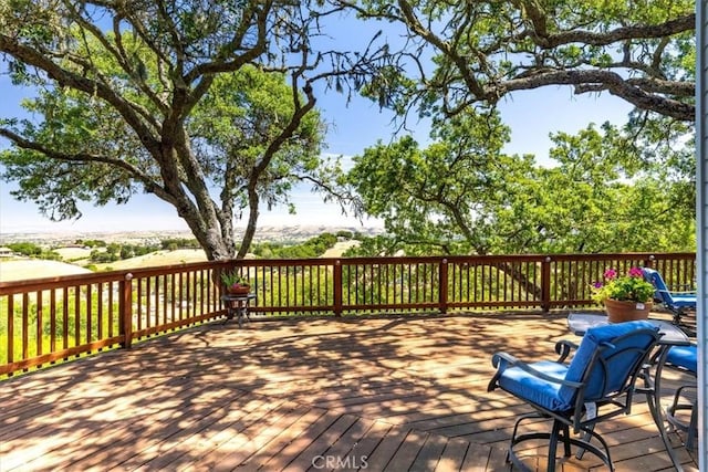 12355 Santa Ana Rd, Atascadero, CA 93422 - view of wooden deck