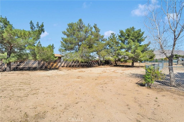 19002 Vine St, Hesperia, CA 92345 - view of yard