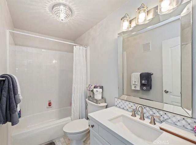 1 Sorrento Ct, Newport Coast, CA 92657 - full bath featuring vanity, toilet, and shower / tub combo with curtain