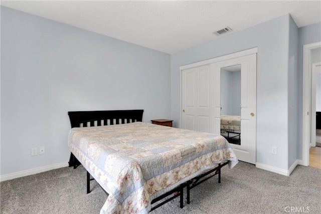 1679 Desert Front Rd, Wrightwood, CA 92397 - carpeted bedroom with baseboards