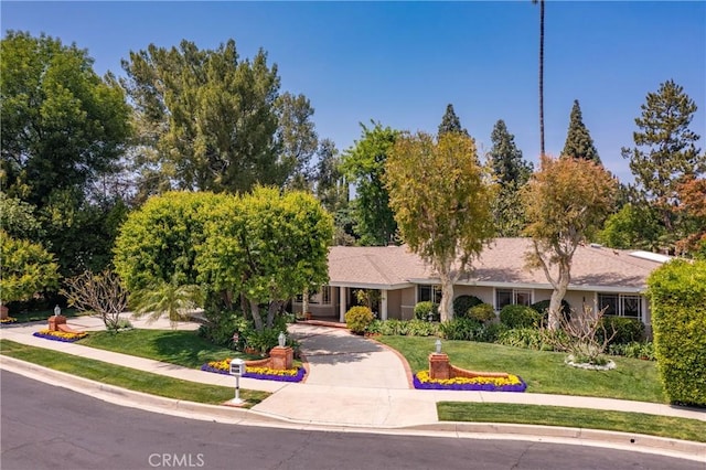 19043 Citronia St, Northridge, CA 91324 - view of front of home with a front lawn