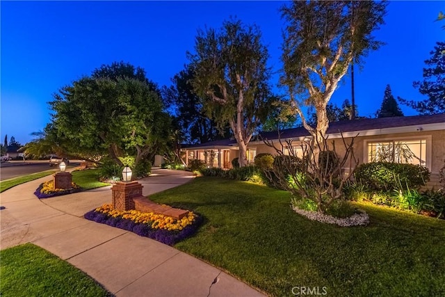 19043 Citronia St, Northridge, CA 91324 - ranch-style house with a yard and stucco siding