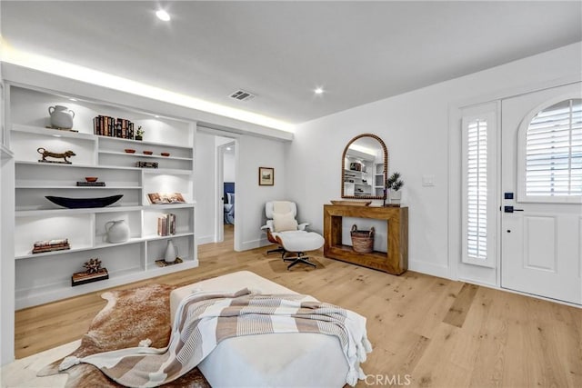 1035 Medford Rd, Pasadena, CA 91107 - entrance foyer featuring light wood-style flooring and recessed lighting