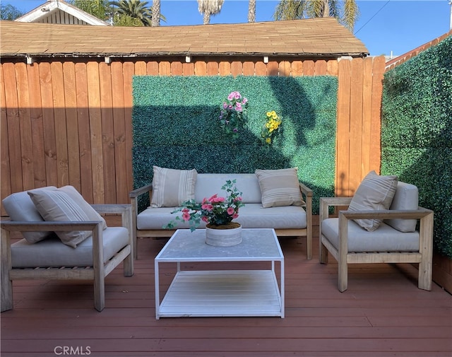 3222 E 10th St, Long Beach, CA 90804 - wooden terrace featuring an outdoor living space
