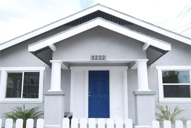 3222 E 10th St, Long Beach, CA 90804 - entrance to property featuring stucco siding