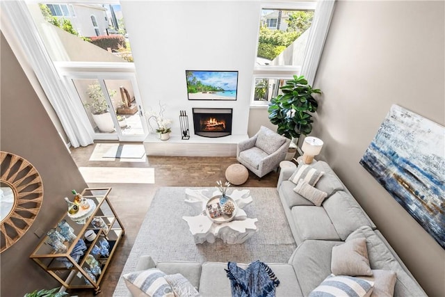 18743 Club Ln, Huntington Beach, CA 92648 - living room with a lit fireplace