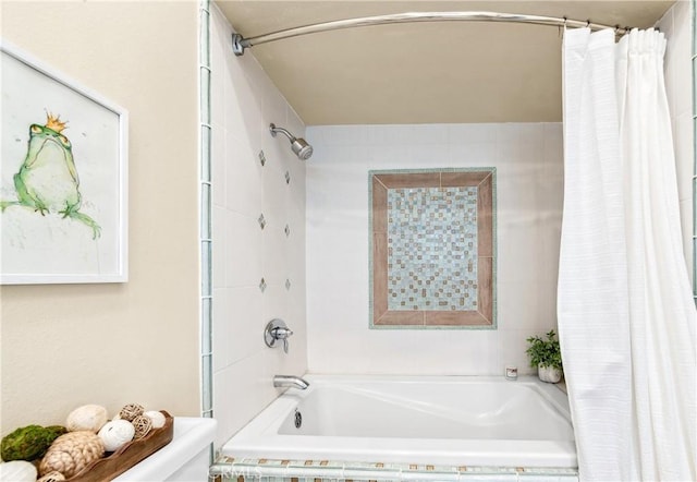 18743 Club Ln, Huntington Beach, CA 92648 - bathroom with tiled shower / bath combo and toilet