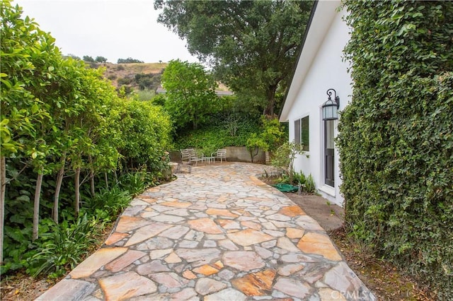 14879 Jadestone Dr, Sherman Oaks, CA 91403 - view of patio / terrace