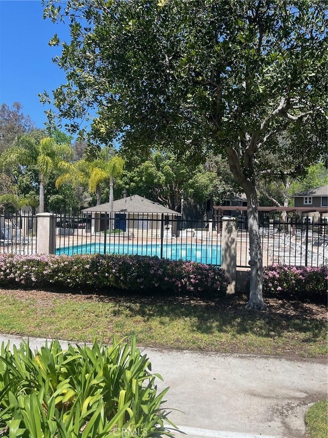 19167 Parkland St Unit 136, Yorba Linda, CA 92886 - view of community pool
