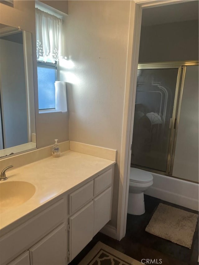 19167 Parkland St Unit 136, Yorba Linda, CA 92886 - full bath with vanity, toilet, and combined bath / shower with glass door