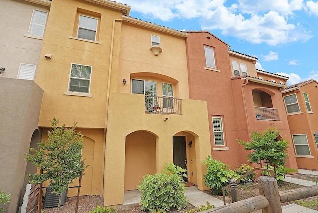 1883 Aquamarine Ct Unit 9, Chula Vista, CA 91913 - photo 2