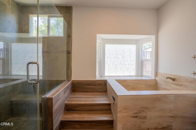 2947 Camino Del Zuro, Thousand Oaks, CA 91360 - bathroom with a shower stall