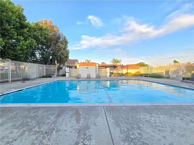 8535 Creekside Pl, Rancho Cucamonga, CA 91730 - community pool featuring a patio area