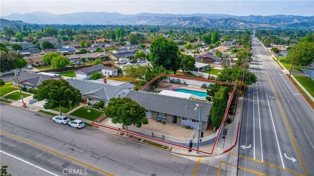 4408 Walnut Ave, Simi Valley, CA 93063 - aerial view of residential area featuring a mountain backdrop and property boundaries highlighted