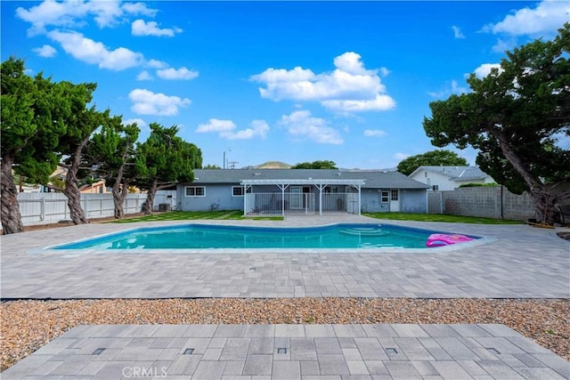 4408 Walnut Ave, Simi Valley, CA 93063 - view of swimming pool featuring a patio, a fenced backyard, and a pergola