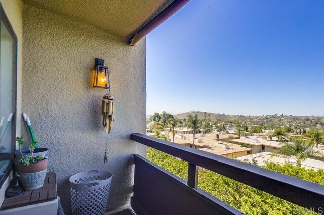 6930 Hyde Park Dr Unit 218, San Diego, CA 92119 - view of balcony