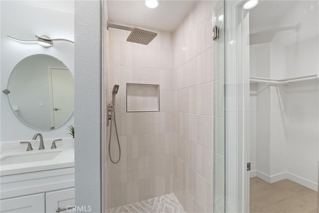 7 Monticello Ln, Rancho Santa Margarita, CA 92688 - bathroom with tiled shower and vanity
