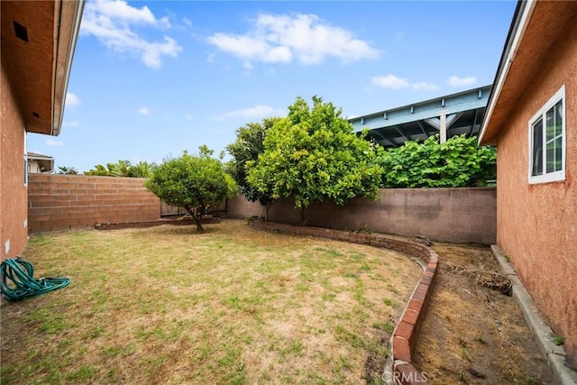 2034 W 165th St, Torrance, CA 90504 - view of yard