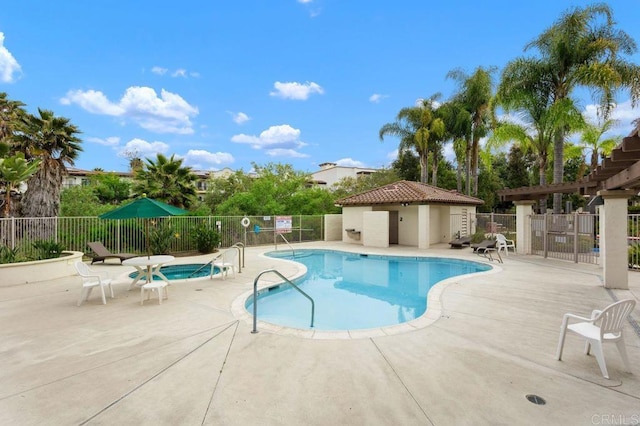 5529 Old Ranch Rd Unit 47, Oceanside, CA 92057 - community pool featuring a patio area