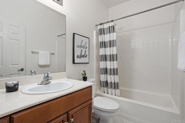 5529 Old Ranch Rd Unit 47, Oceanside, CA 92057 - full bathroom featuring vanity, toilet, and shower / bathtub combination with curtain