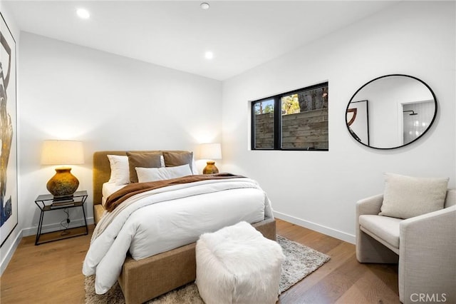 957 Everett St, Los Angeles, CA 90026 - bedroom featuring wood finished floors, baseboards, and recessed lighting