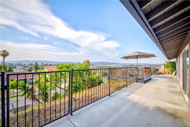741 W Wedgewood Ln, La Habra, CA 90631 - balcony featuring a mountain view