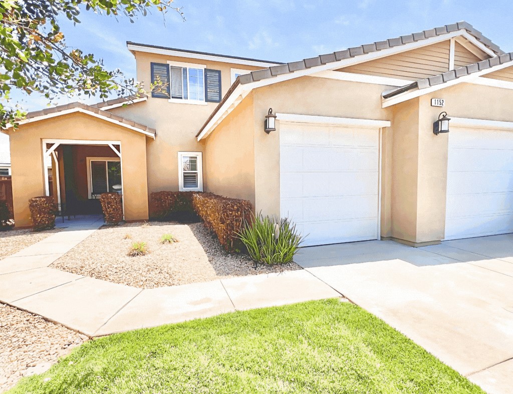 1152 Hawthorn Ln, Beaumont, CA 92223 - photo 1