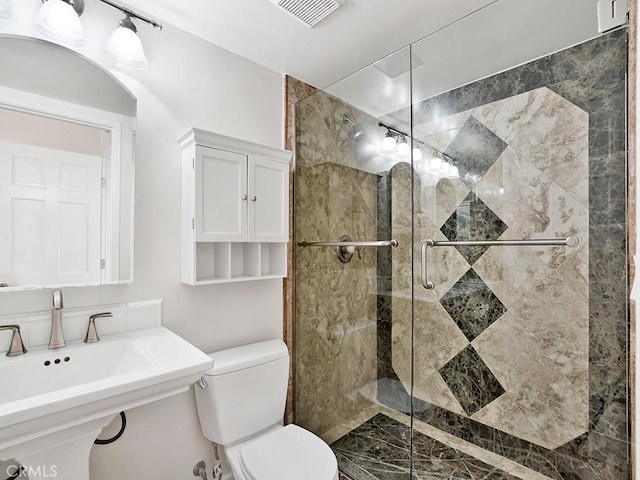 30461 Puerto Vallarta Dr, Laguna Niguel, CA 92677 - bathroom with toilet and a shower stall